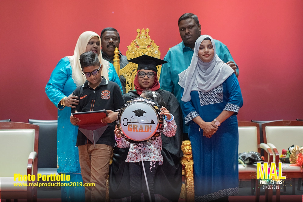 Gaduation Convocation Putrajaya Family Portfolio MAL 2019 -19.webp